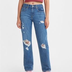 Low Pro Women’s Levi’s Jeans